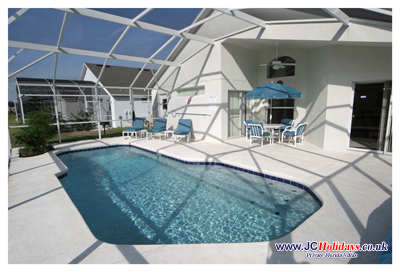 JCHolidays Flroida Villa - South Facing Pool with oversized deck